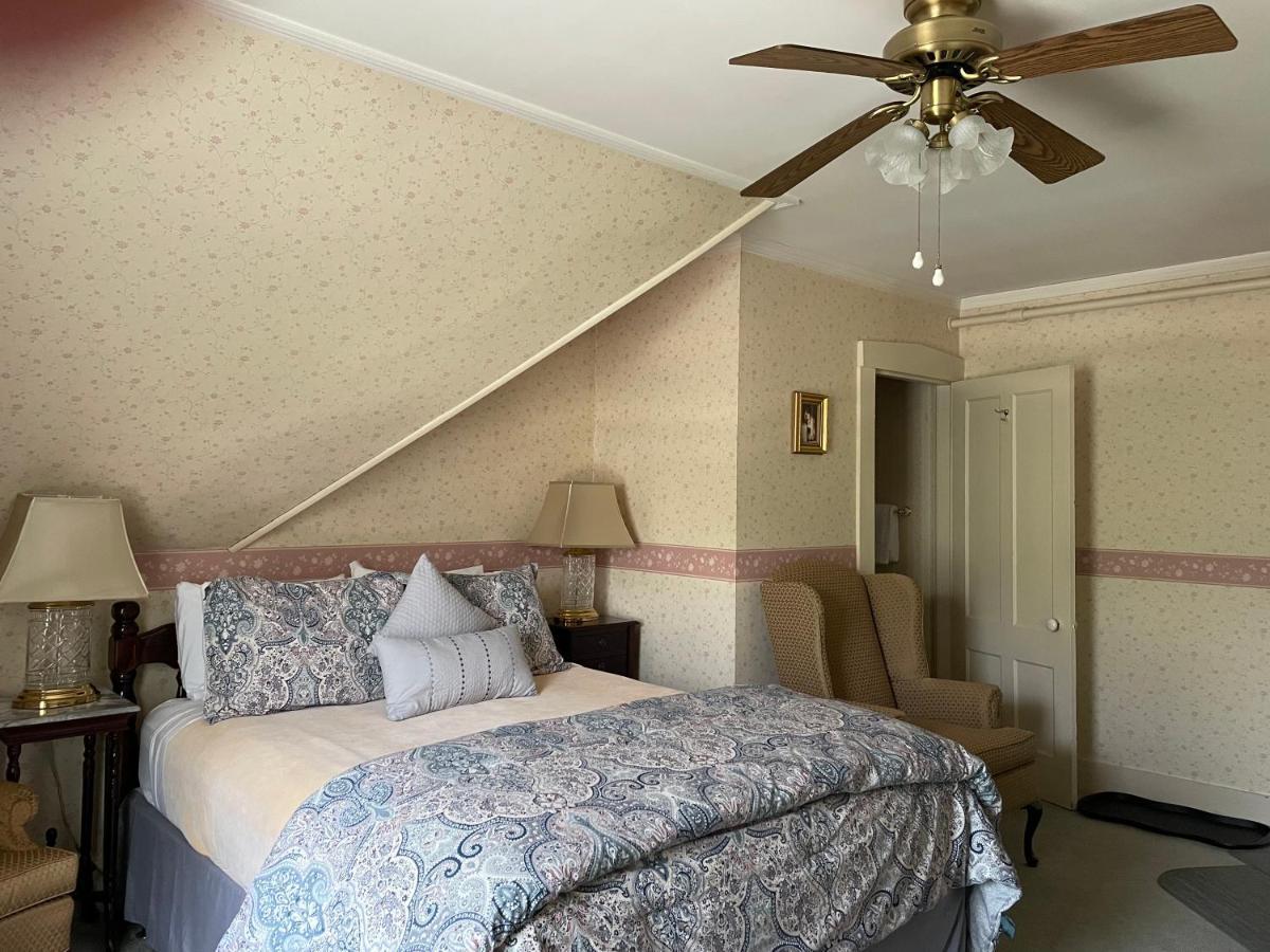 Deerfield Valley Inn - Mt Snow Dover Экстерьер фото