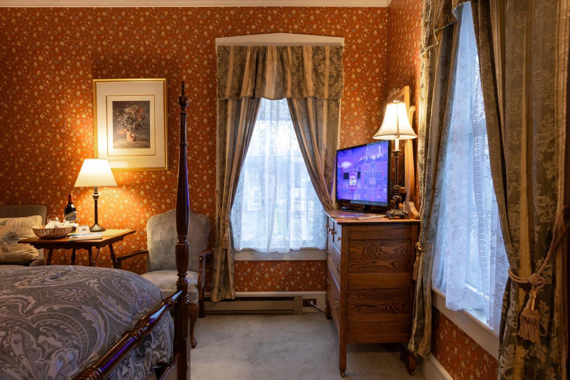 Deerfield Valley Inn - Mt Snow Dover Экстерьер фото